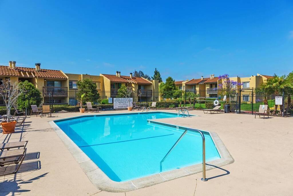 Departamento Completo En San Diego Hablamos Espanol エクステリア 写真